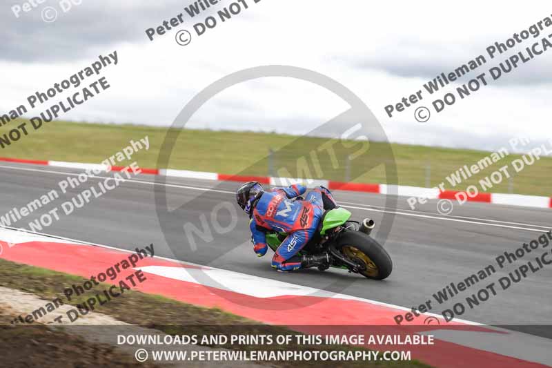 cadwell no limits trackday;cadwell park;cadwell park photographs;cadwell trackday photographs;enduro digital images;event digital images;eventdigitalimages;navarra;no limits trackdays;peter wileman photography;racing digital images;trackday digital images;trackday photos